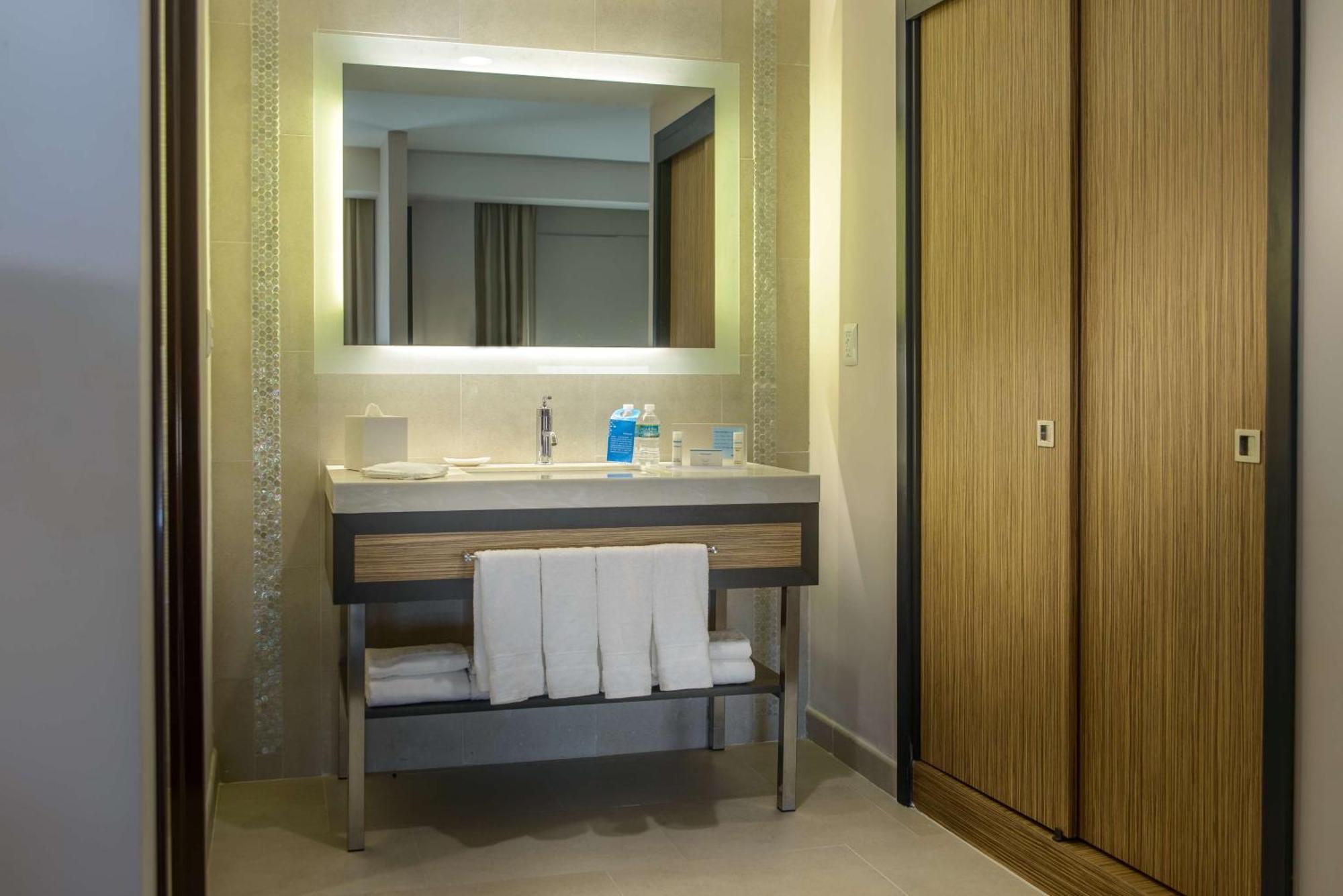 Hampton Inn Zacatecas Esterno foto